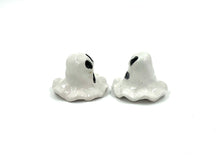 Load image into Gallery viewer, Mini Ghost Sculpture
